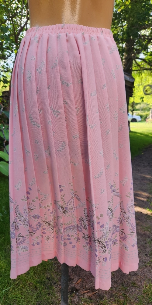 Leslie Fay skirt